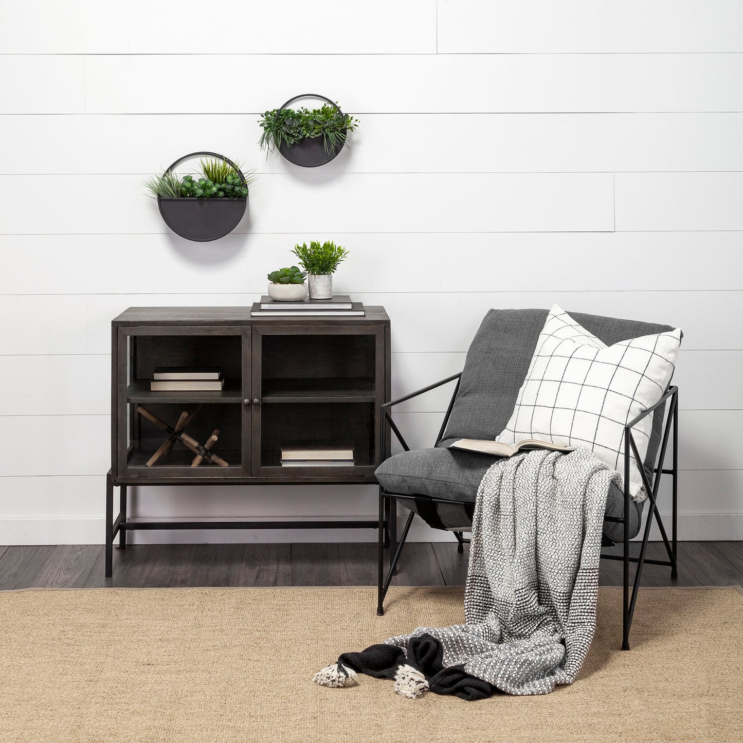Arelius Accent Cabinet