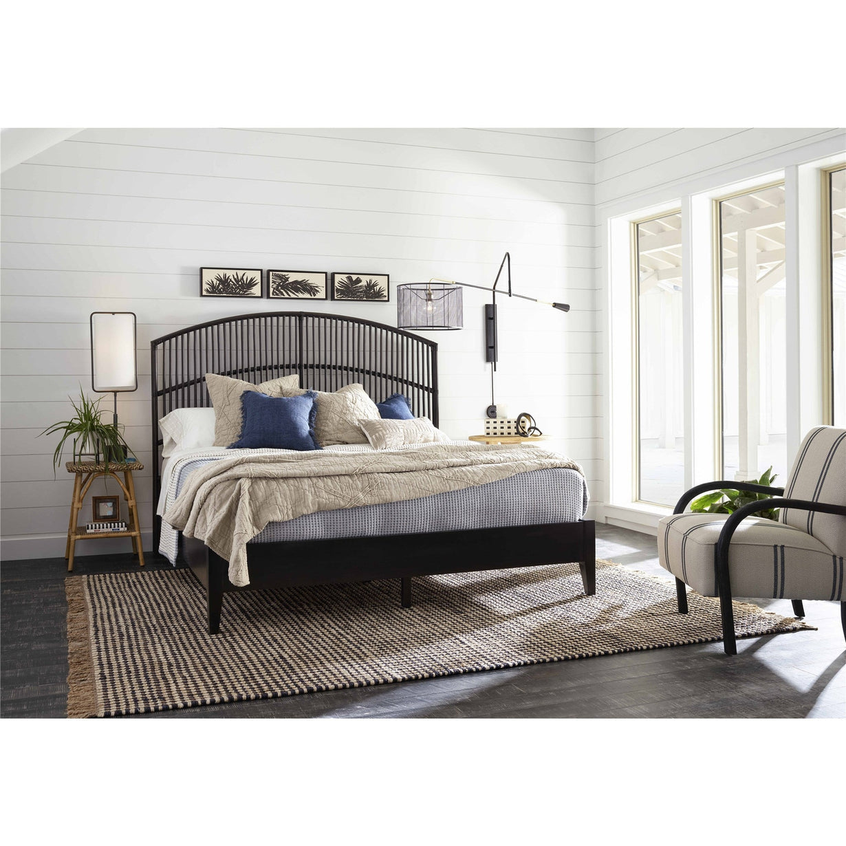 Universal Furniture Getaway Blackadore Caye Bed King