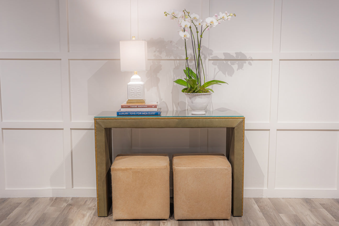 Butler Console in Angelina Cactus leather